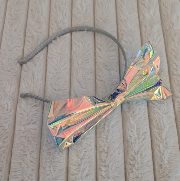 ✳️ FREE w/ Bundle - Holographic Bow Headband - Picture 2 of 2